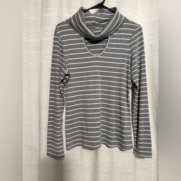 VENUS WOMENS LONG SLEEVE STRIP GREY COWEL NECK TOP WITH KEYHOLE FRONT SIZE MED - Picture 1 of 5